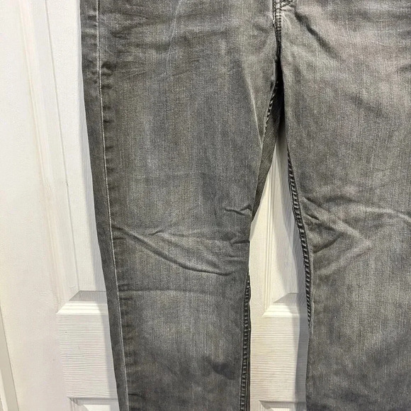 Levis 514 Jeans Mens Size 36x31 (36x32 Tag) Gray Straight Leg Denim Pants - Picture 2 of 9